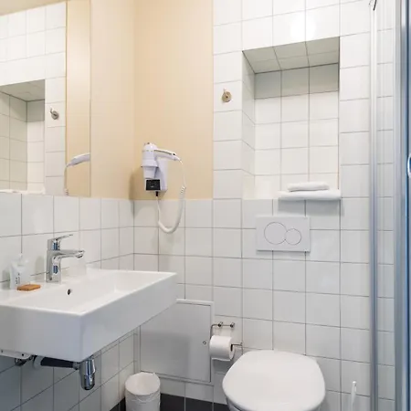 Fiap Hostel Paris